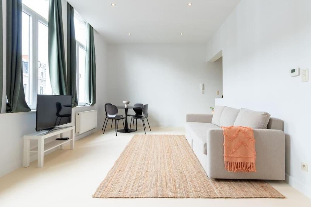 Bright, Spacious Apartments & Perfectly Located In The Heart Of Gent Kültér fotó
